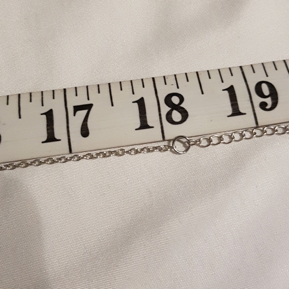 Women's Crystal Jewelry Round charm pendant necklace - Picture 3 of 3